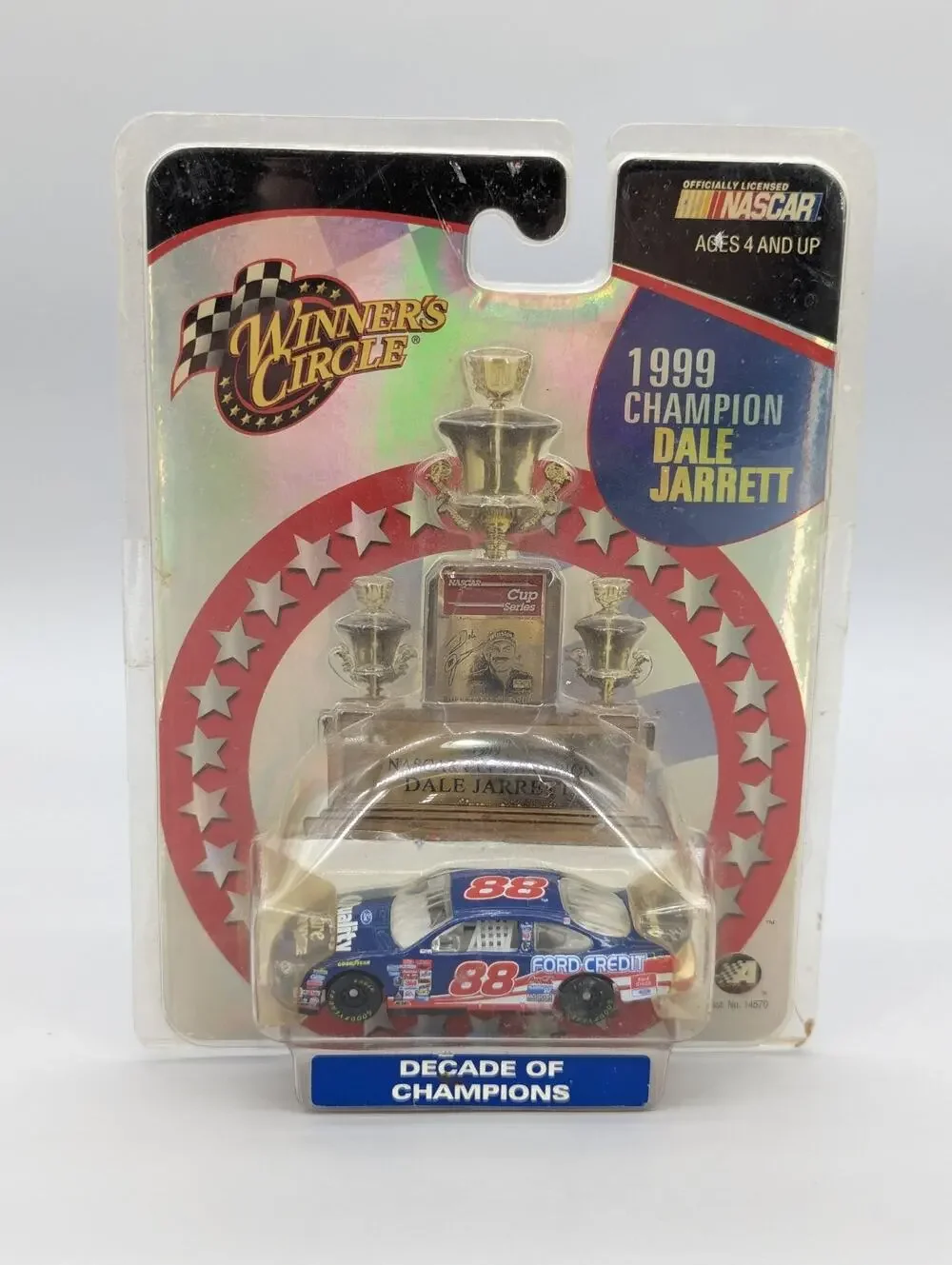 Winner's Circle Decade of Champions Dale Jarrett #88 Ford Taurus 1:64 Diecast